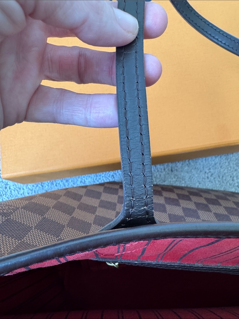 Authentic Louis Vuitton Neverfull MM - Picture 11 of 17